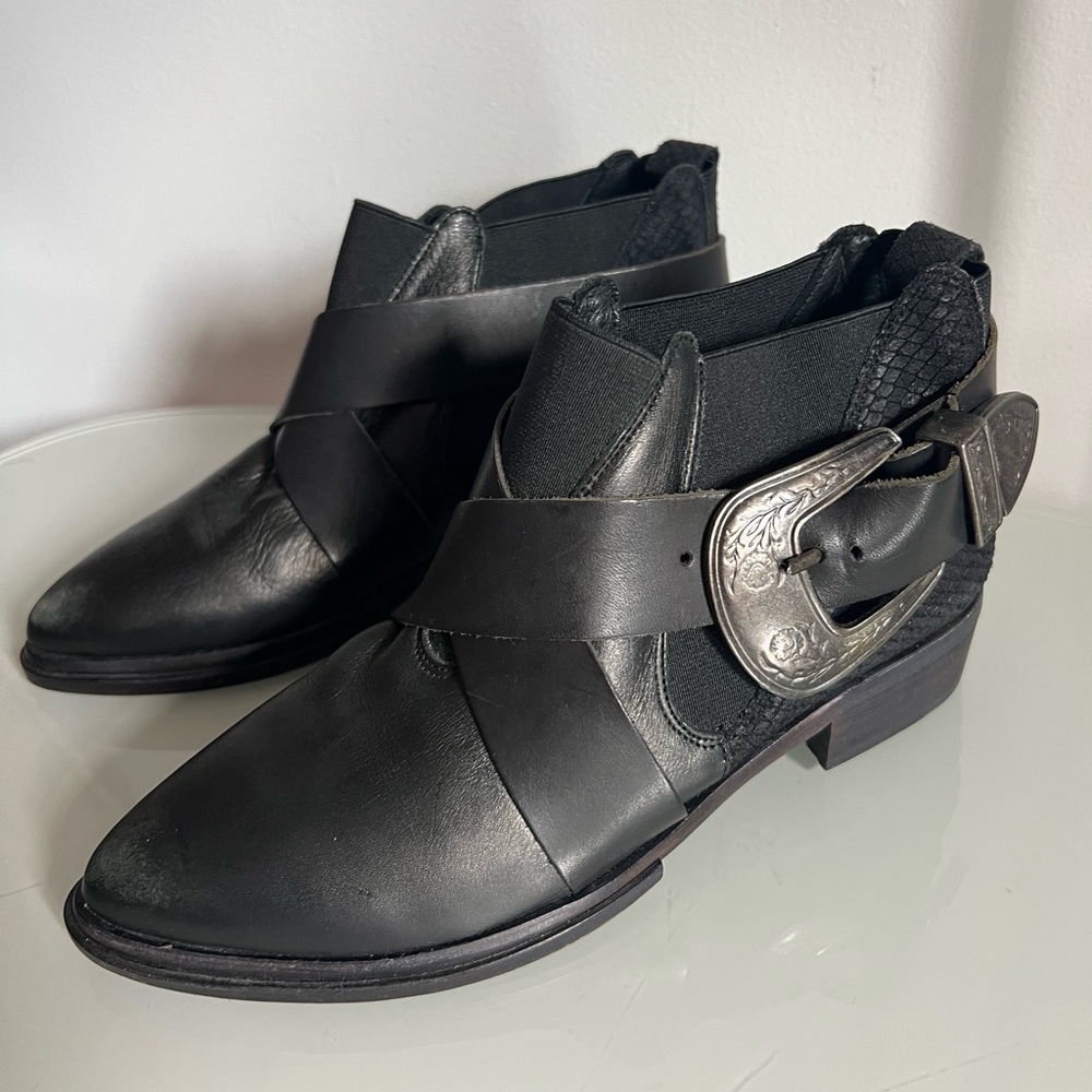 FREE PEOPLE Western Buckle Black Boots, EU 36